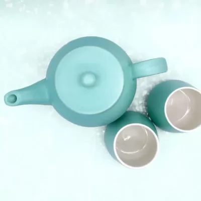 Découvrez notre service à thé PASTELO en céramique. Idéal pour vos Tea Time.